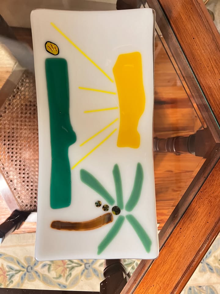 Fused art glass tray, gallery view 3